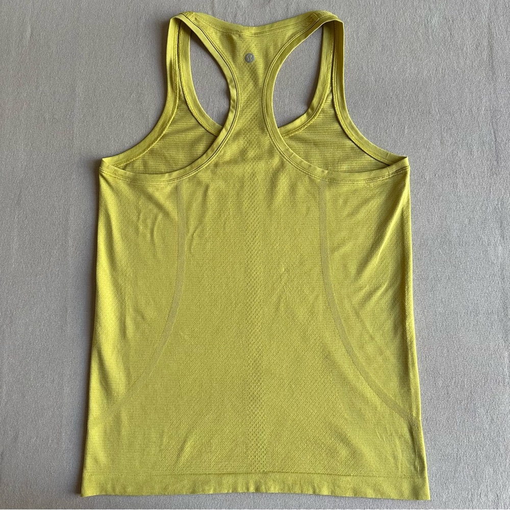 Lululemon Razorback Tank Top - Picture 3 of 6